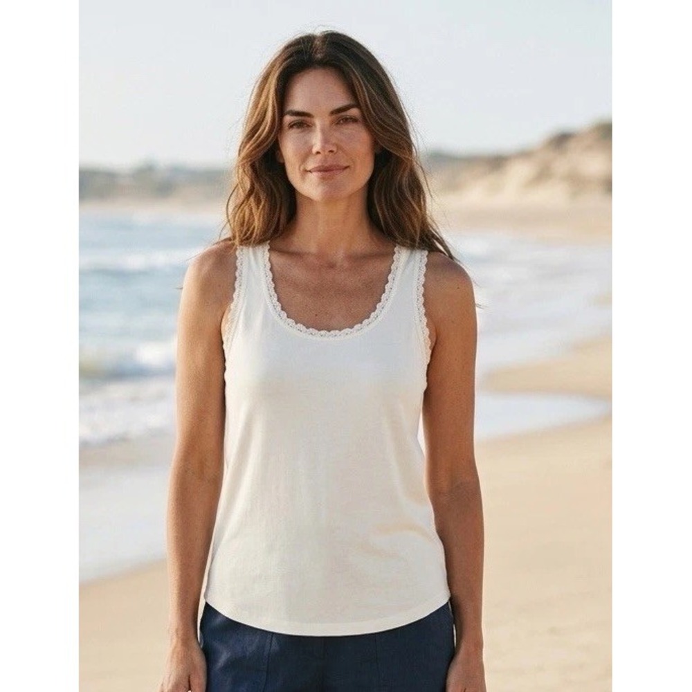 New Lilly Pulitzer Women Resort White Blouse Top Shirt Size XS X Small Tassel